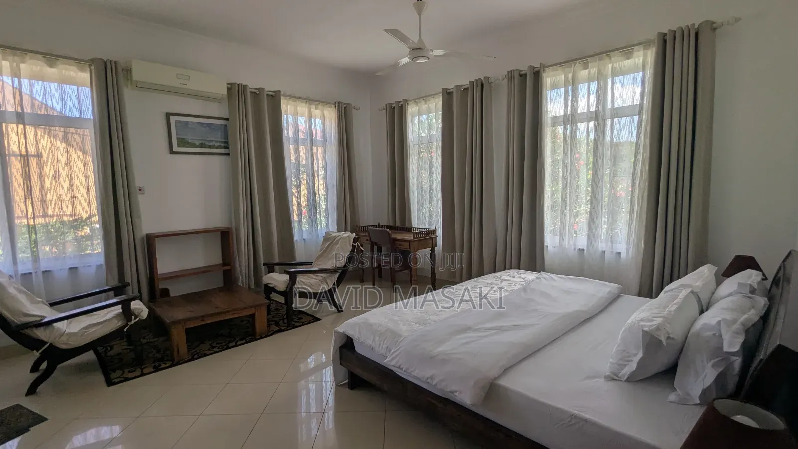 Furnished 2bdrm Apartment in Lussh Green Home, Oyster Bay for rent