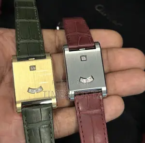 Cartier Tank Official
