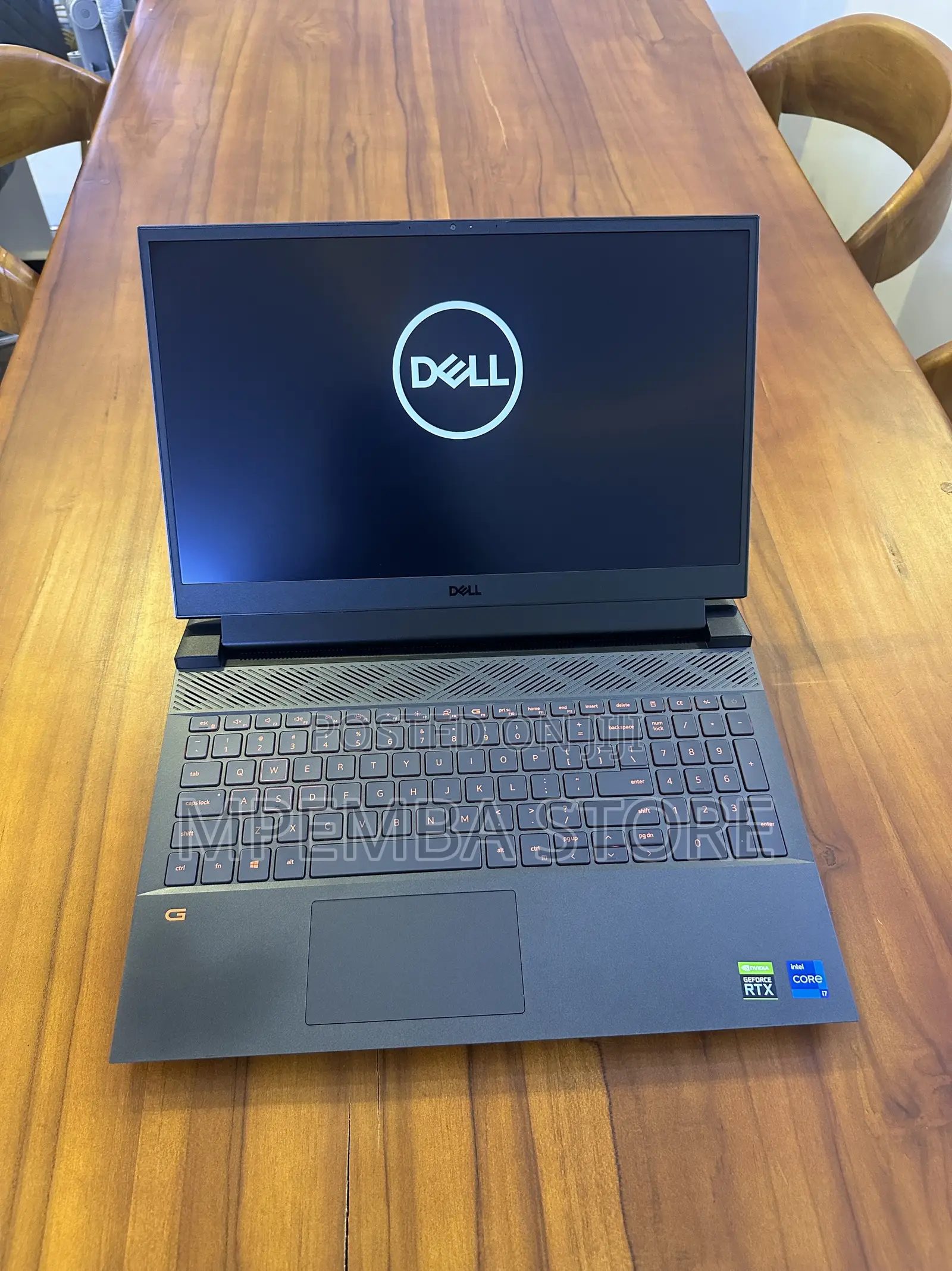 Laptop Dell G15 5520 16GB Intel Core i7 SSD 512GB