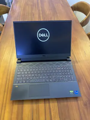 Laptop Dell G15 5520 16GB Intel Core i7 SSD 512GB