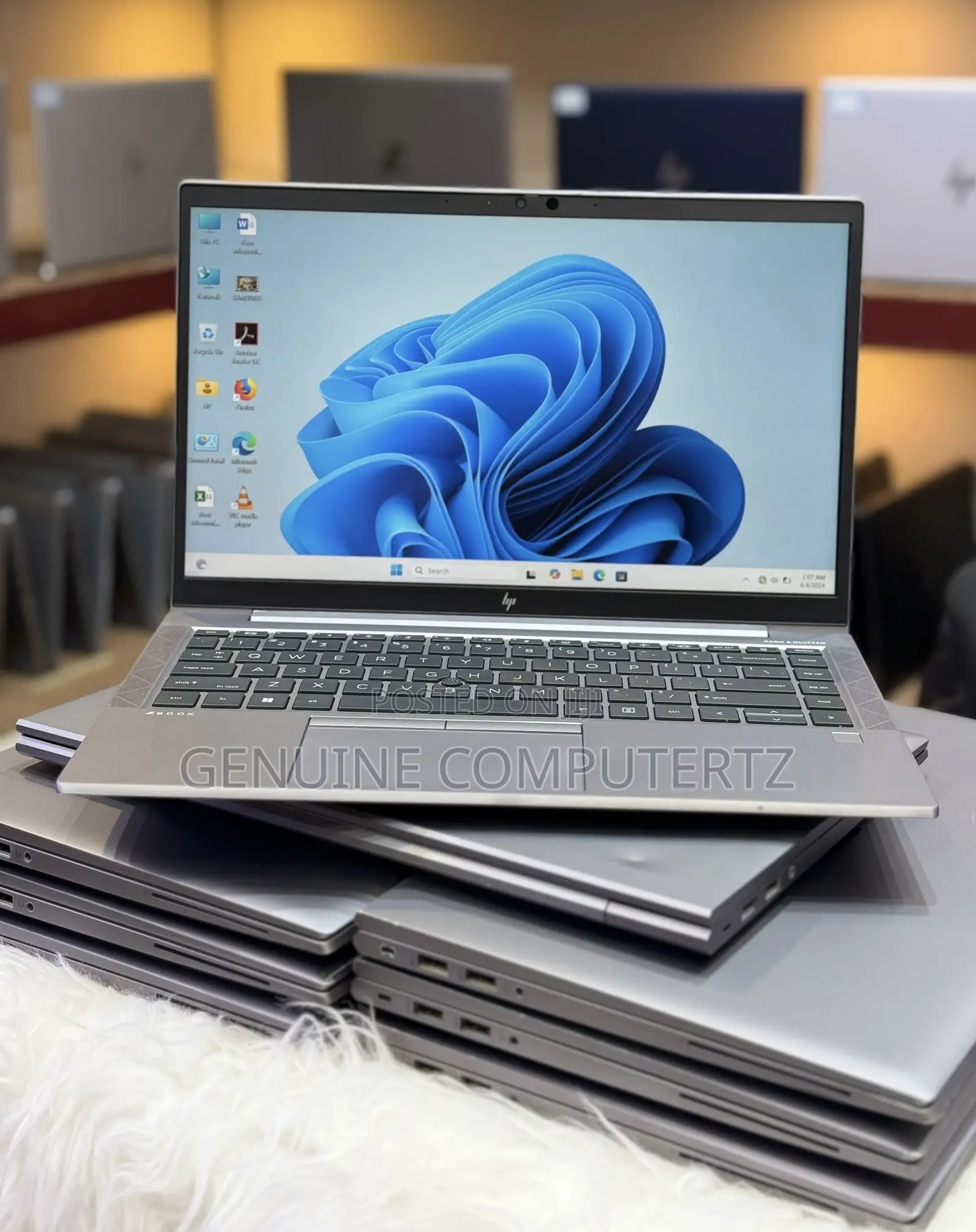 Laptop HP ZBook Firefly G8 16GB Intel Core i5 SSD 256GB