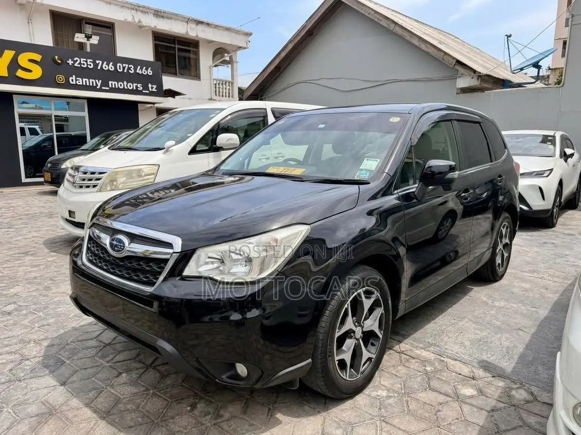 Subaru Forester 2012 Black