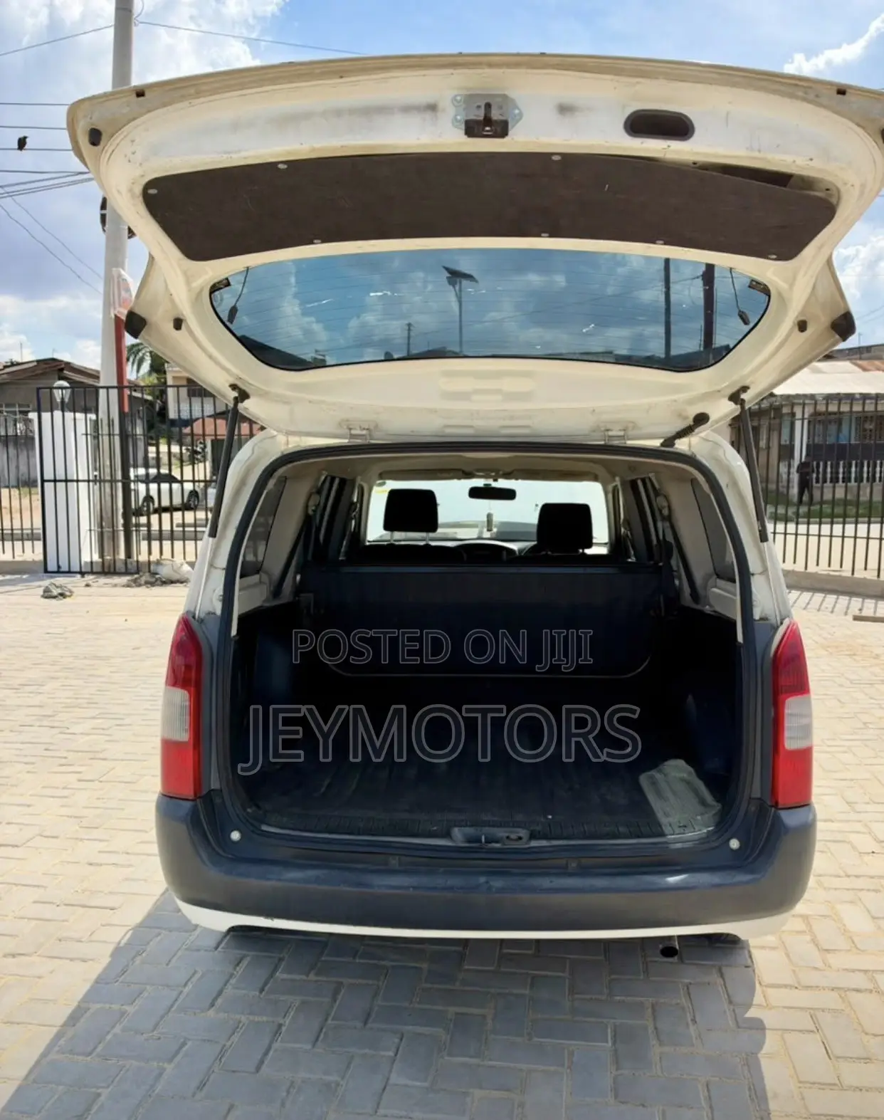 Toyota Probox 2005 White
