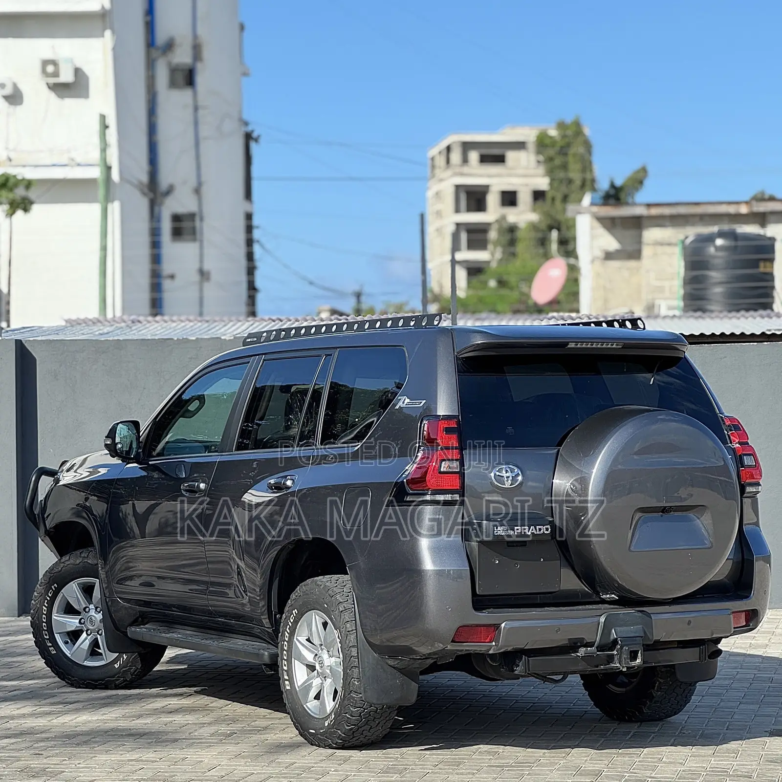 New Toyota Land Cruiser 2023 Gray