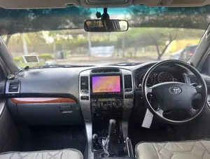 Toyota Land Cruiser Prado 2005 Silver