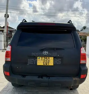 Toyota Hilux Surf 2007 Black
