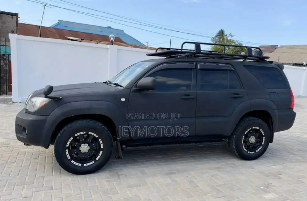 Toyota Hilux Surf 2007 Black