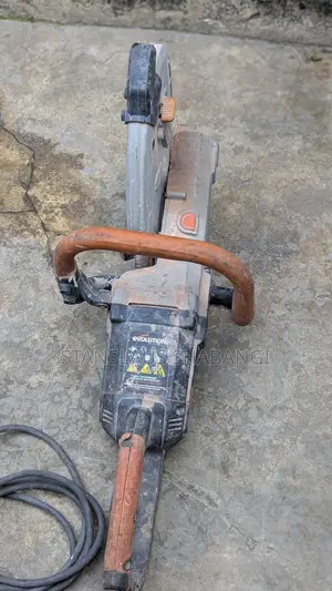 300mm Disc Cutter 2400W,4300RPM Used FRM UK