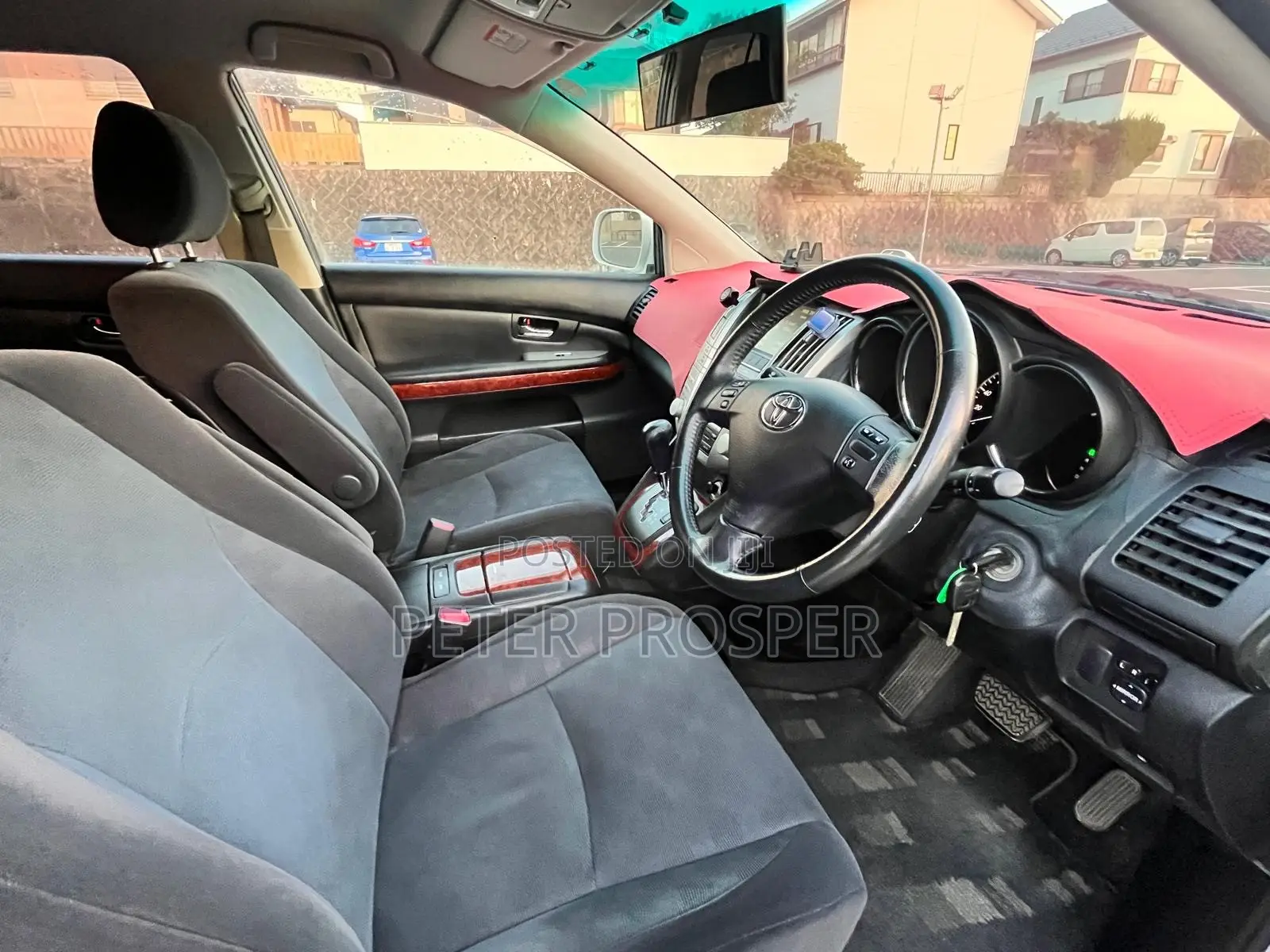 Toyota Harrier 2006 White