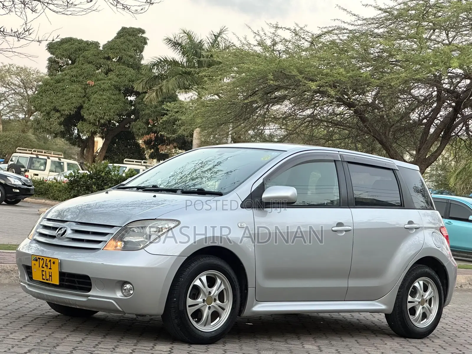 Toyota IST 2005 Silver