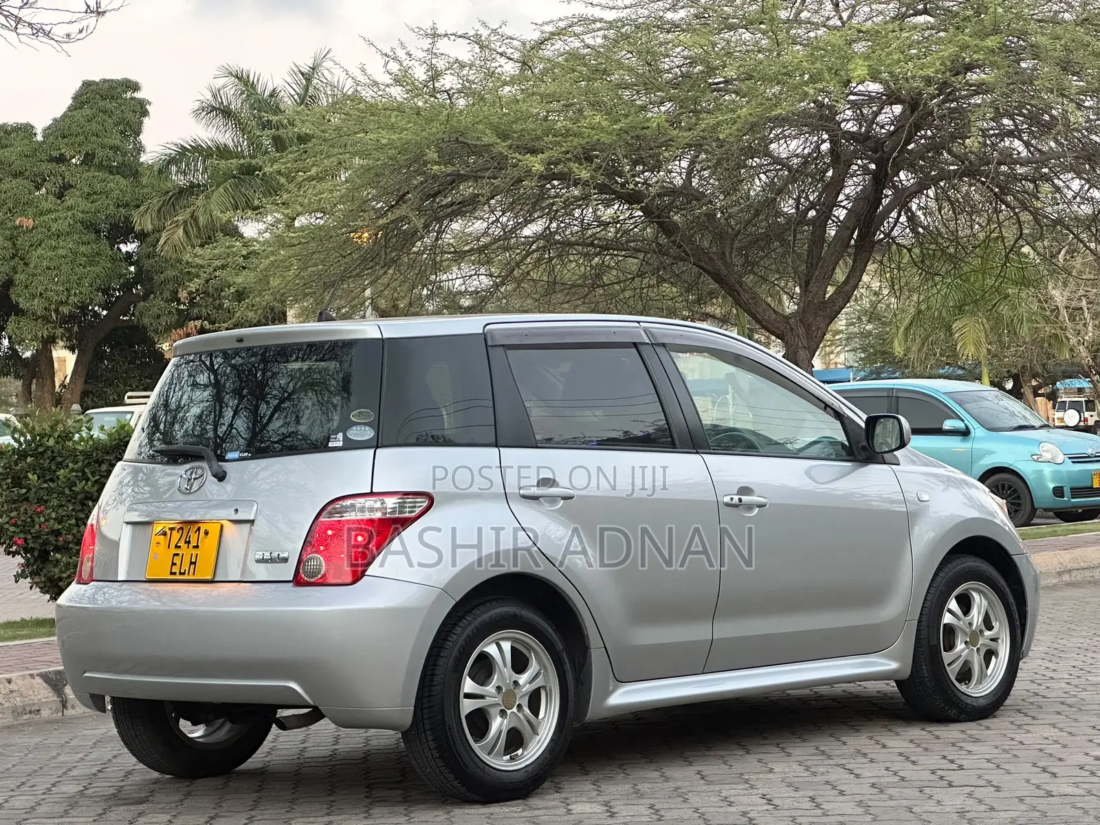 Toyota IST 2005 Silver