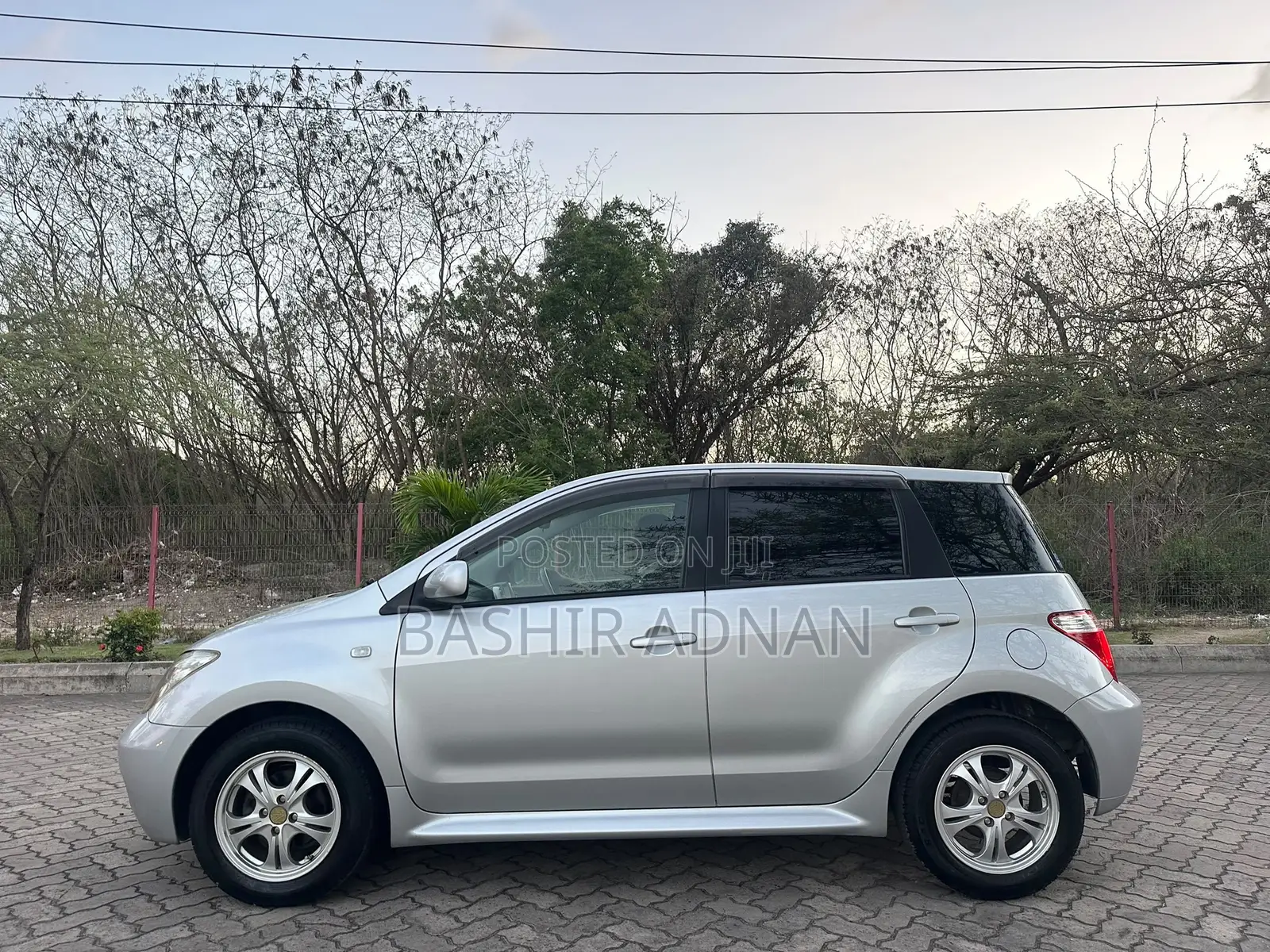 Toyota IST 2005 Silver