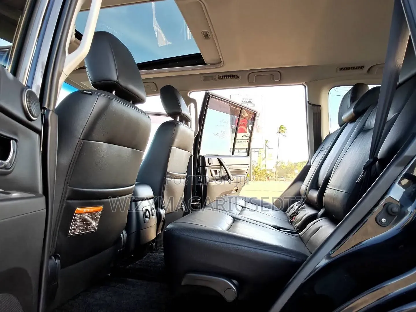 Mitsubishi Pajero 3.0 2010 Matt Black