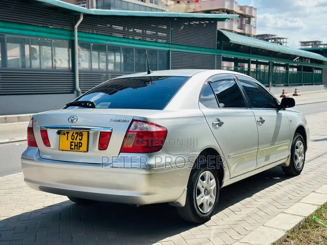 Toyota Premio 2004 Silver