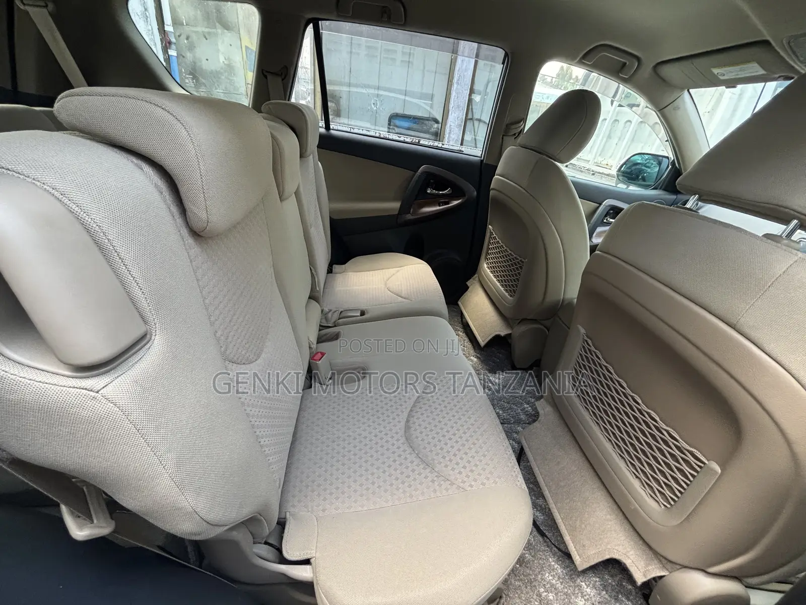 Toyota Vanguard 2010 Pearl