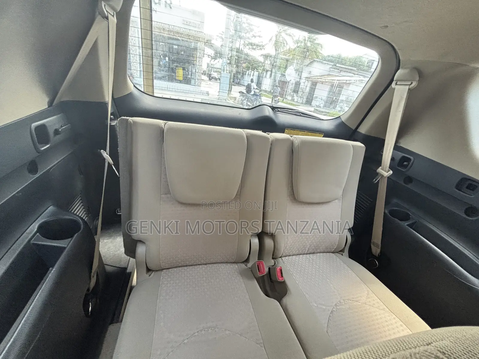 Toyota Vanguard 2010 Pearl