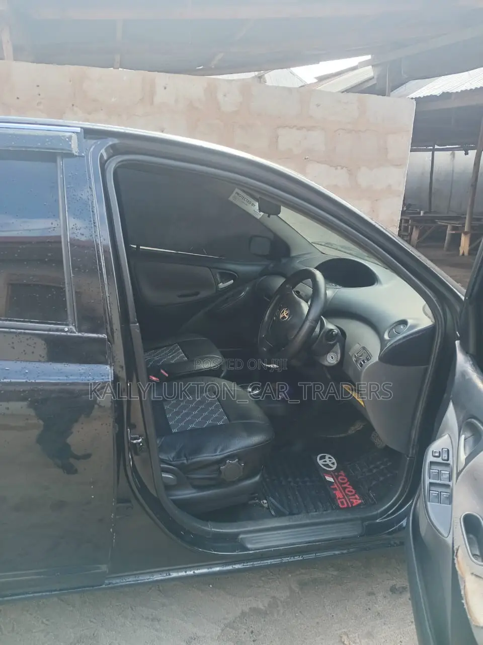 Toyota IST 2006 Black