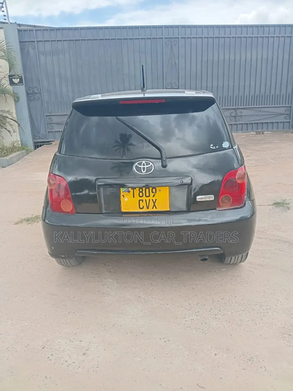 Toyota IST 2006 Black