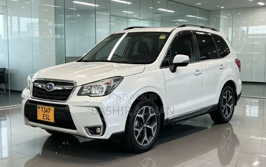 Subaru Forester 2.0XT Premium 4dr SUV AWD (2.0L 4cyl Turbo CVT) 2014