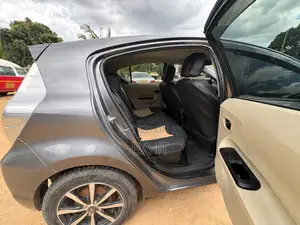 Toyota Aqua 2012 Gray