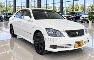 Toyota Crown 2005 White