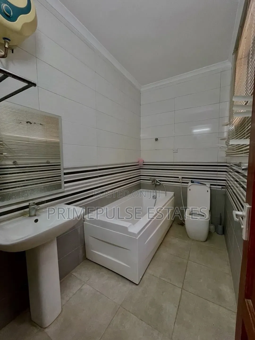 3bdrm Apartment in Mbezi Beach for rent