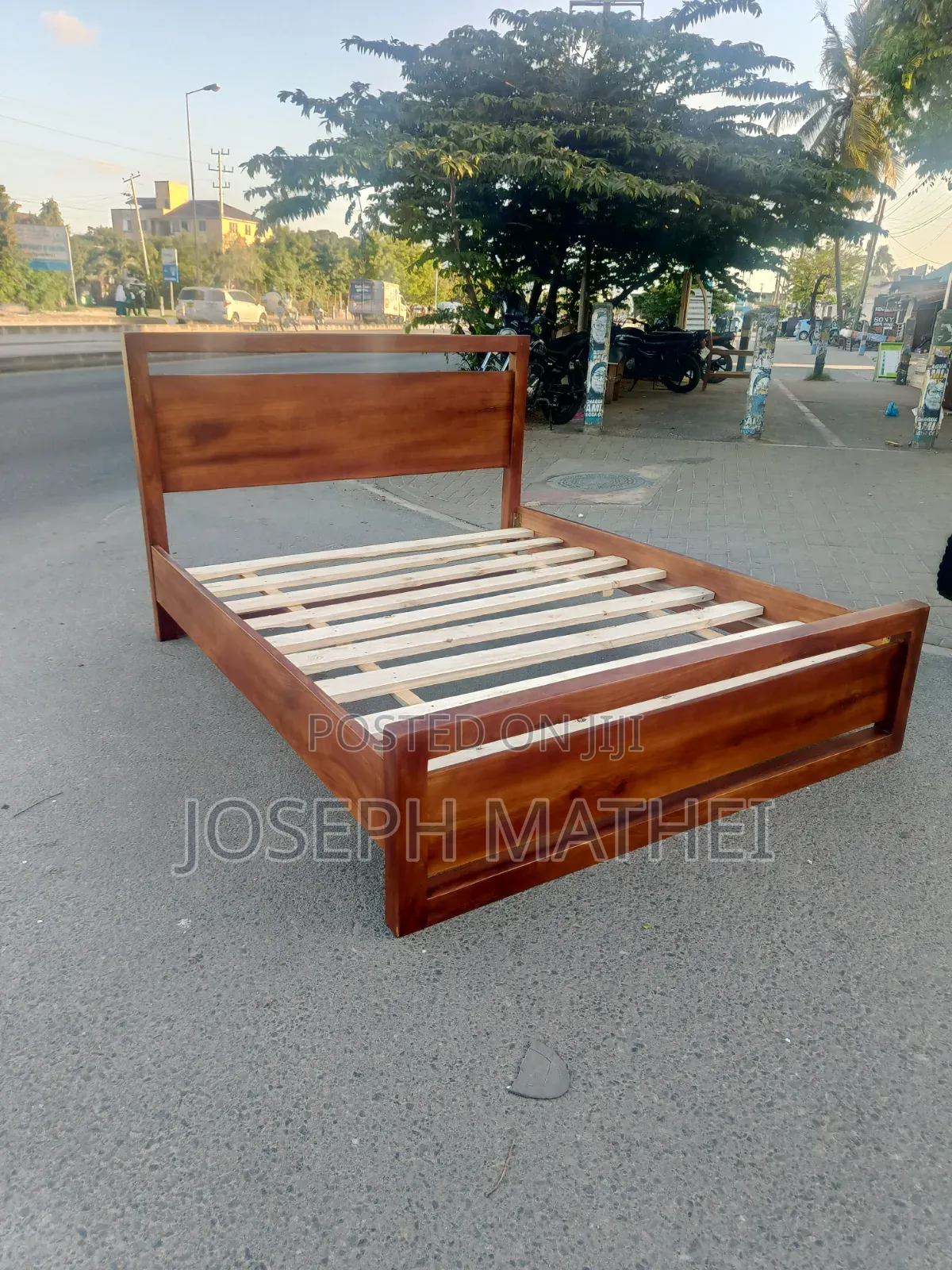 Hard Wood Bed Cm150*cm180