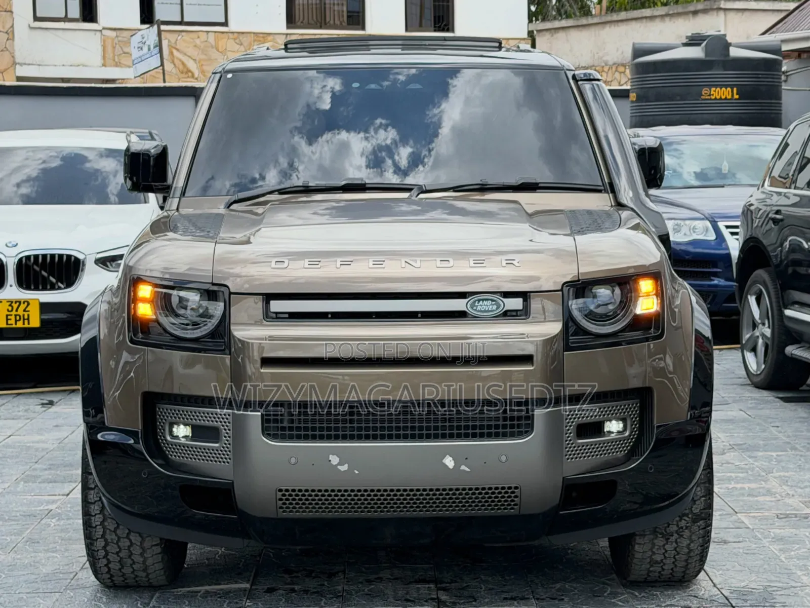 Land Rover Defender 130 P400 X 2025 Brown
