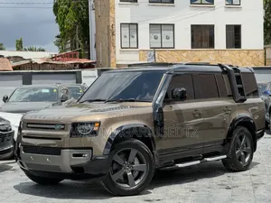 Land Rover Defender 130 P400 X 2025 Brown