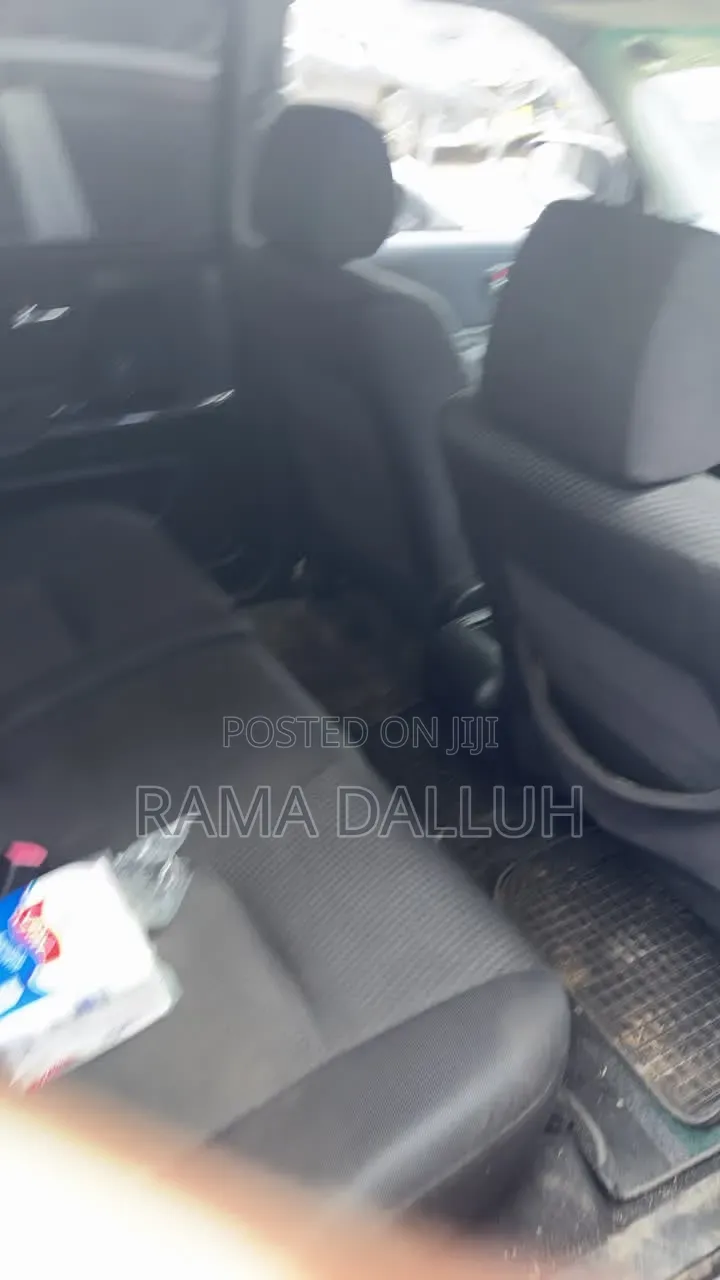 Toyota Kluger 2004 Black