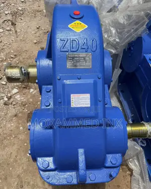 ZD40 Reducer (Cylindrical Gear Reducer)• Speed Ratio: 6 (1:6 )
