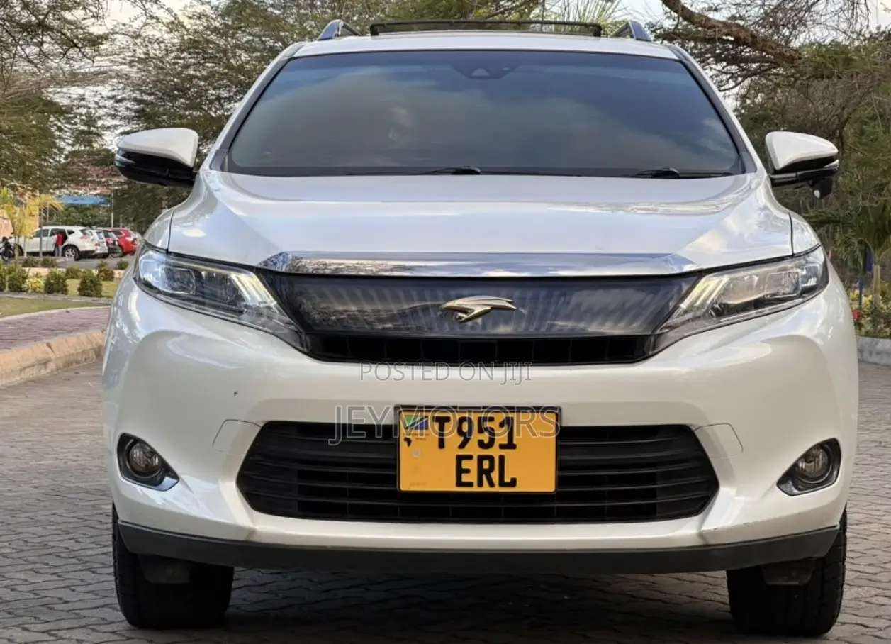 Toyota Harrier 2016 White