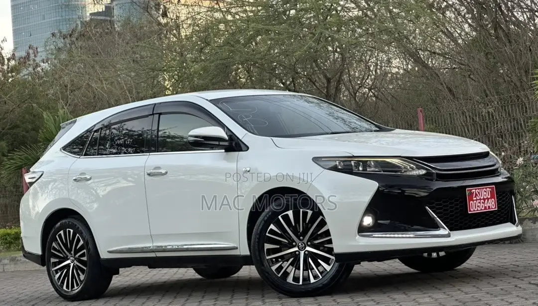 Toyota Harrier 2015 Off white