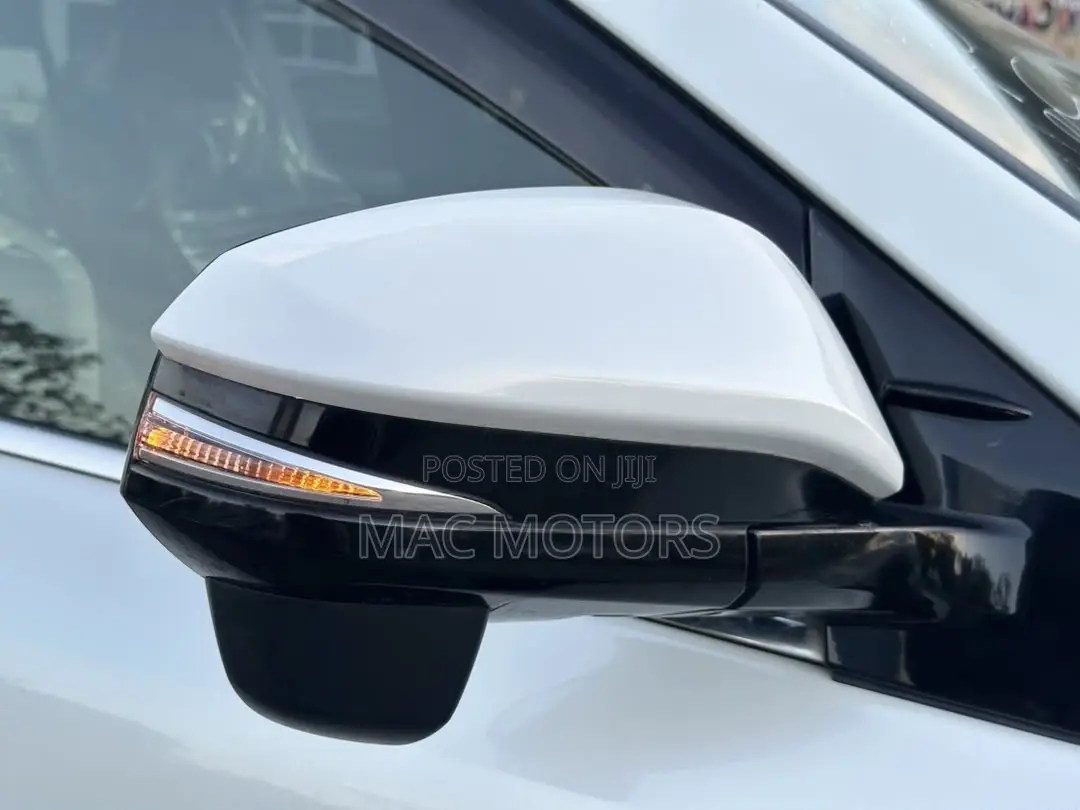 Toyota Harrier 2015 Off white