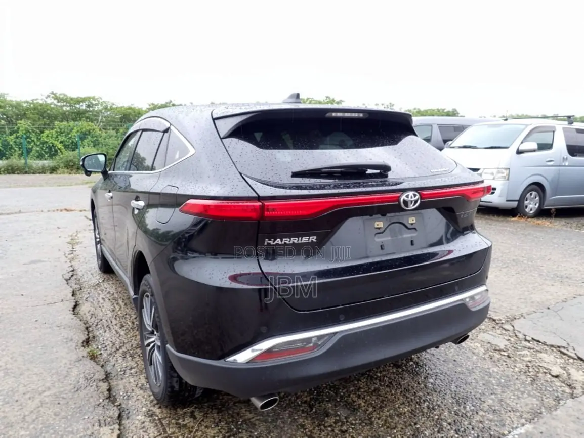 Toyota Harrier G 2020 Black