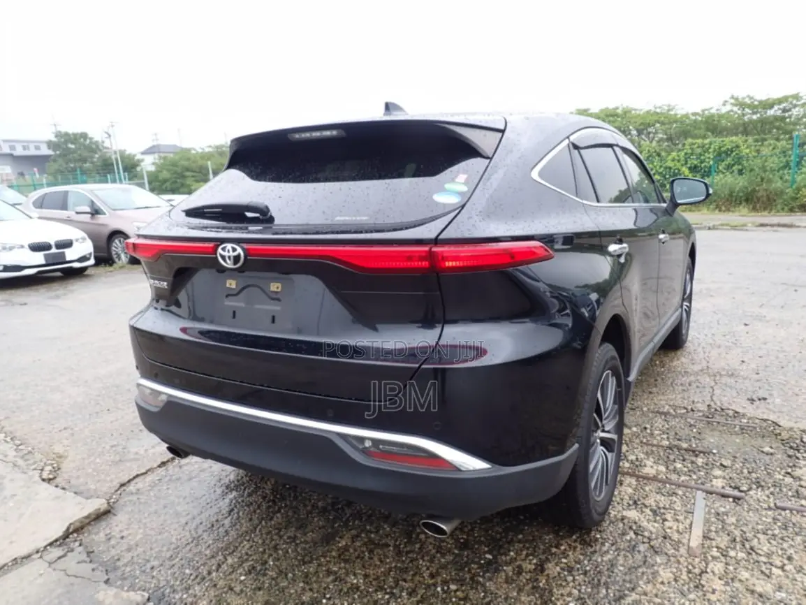 Toyota Harrier G 2020 Black