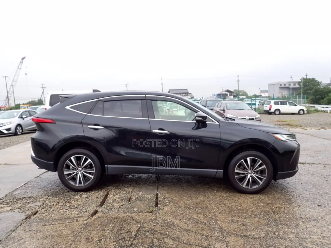 Toyota Harrier G 2020 Black