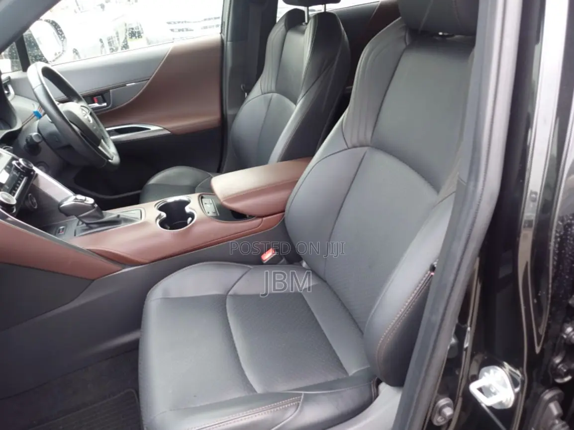 Toyota Harrier G 2020 Black