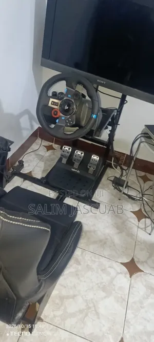 Logictech G29 Steering Wheel