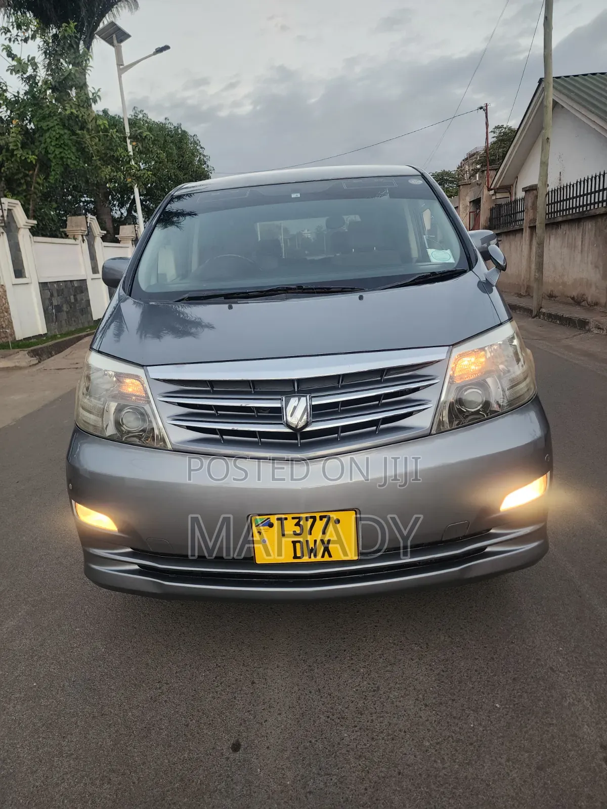 Toyota Alphard 2006 Blue
