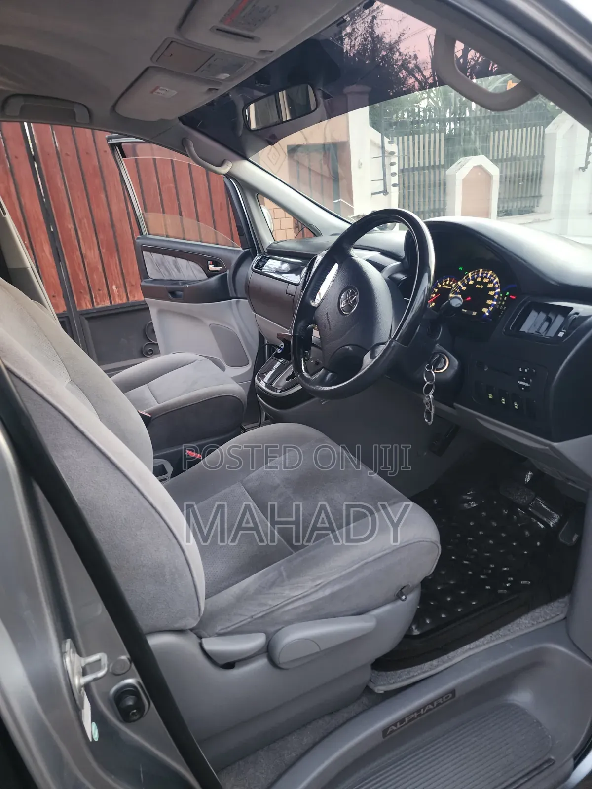 Toyota Alphard 2006 Blue