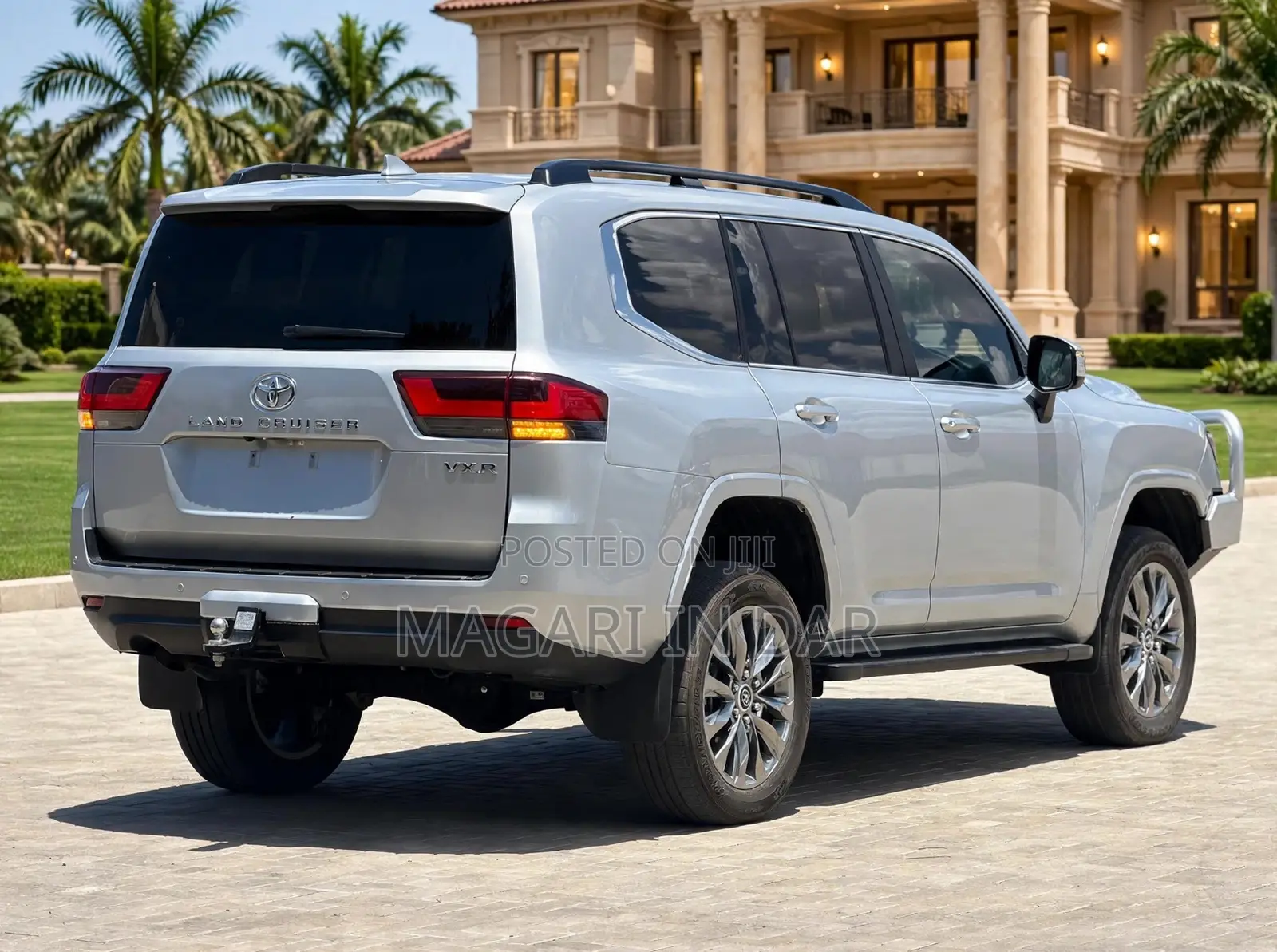 Toyota Land Cruiser 2025 Silver