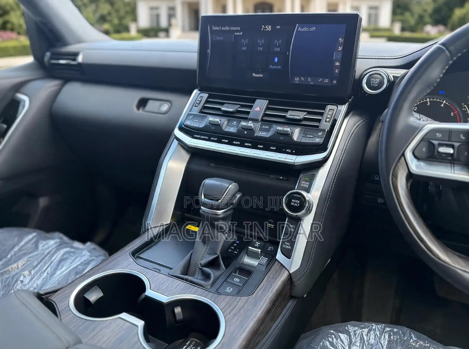 Toyota Land Cruiser 2025 Silver