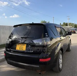 Mitsubishi Outlander 2008 Black