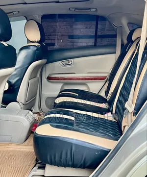 Toyota Harrier 2005 Gold