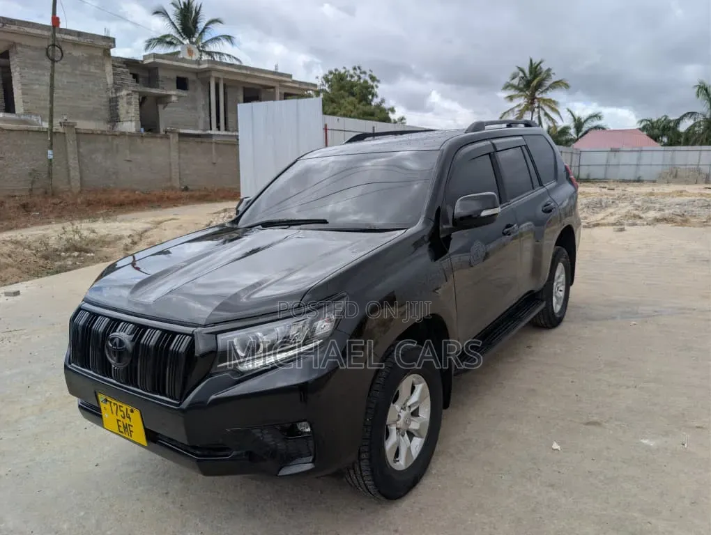Toyota Land Cruiser Prado 2005 Black