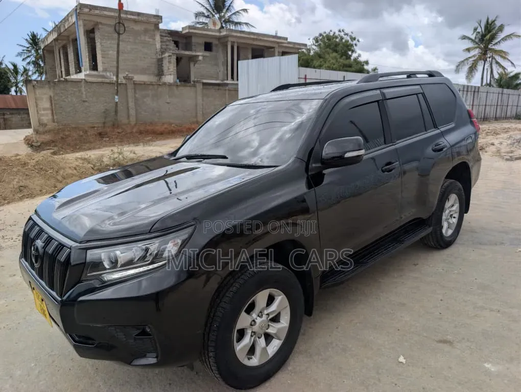 Toyota Land Cruiser Prado 2005 Black