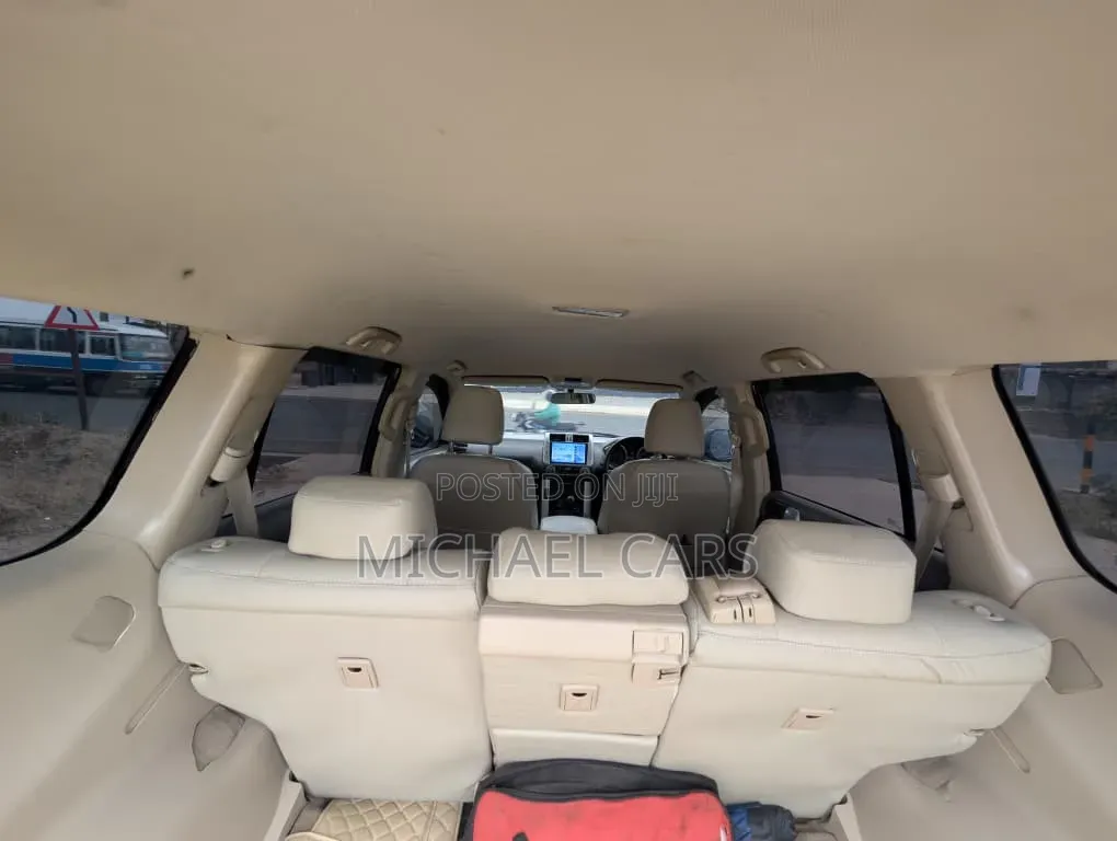 Toyota Land Cruiser Prado 2005 Black