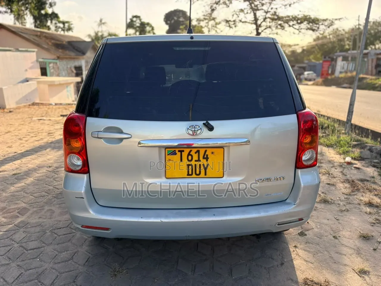Toyota Raum 2005 Blue