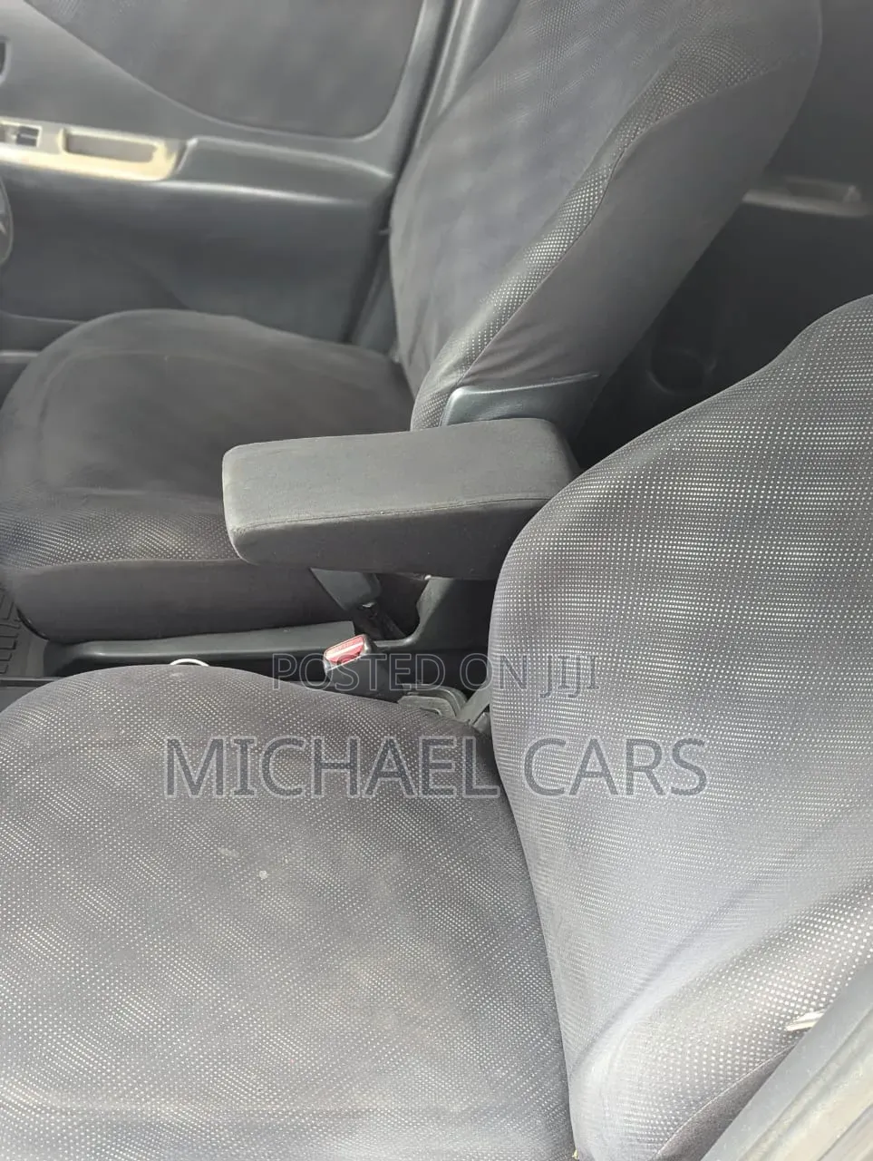 Toyota Ractis 2005 Gray